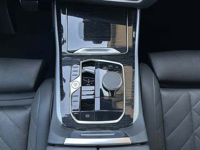 BMW X5 xDrive30d M-Paket Aut. / Iconic Glow / Sportsit... Ansicht 26