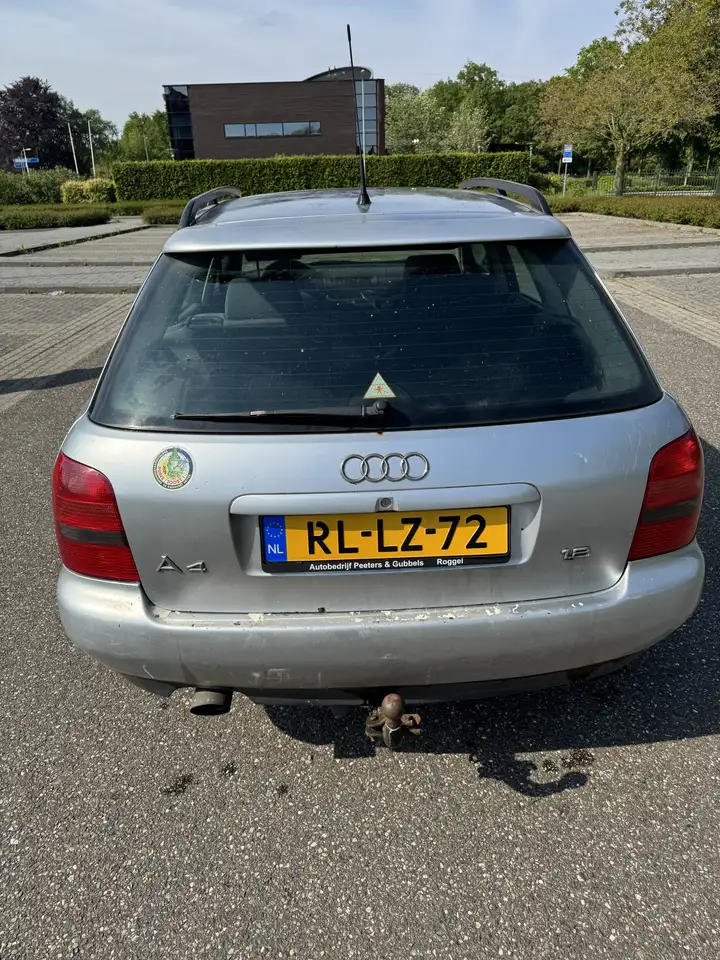 Audi A4 Avant 1.8, foto 3