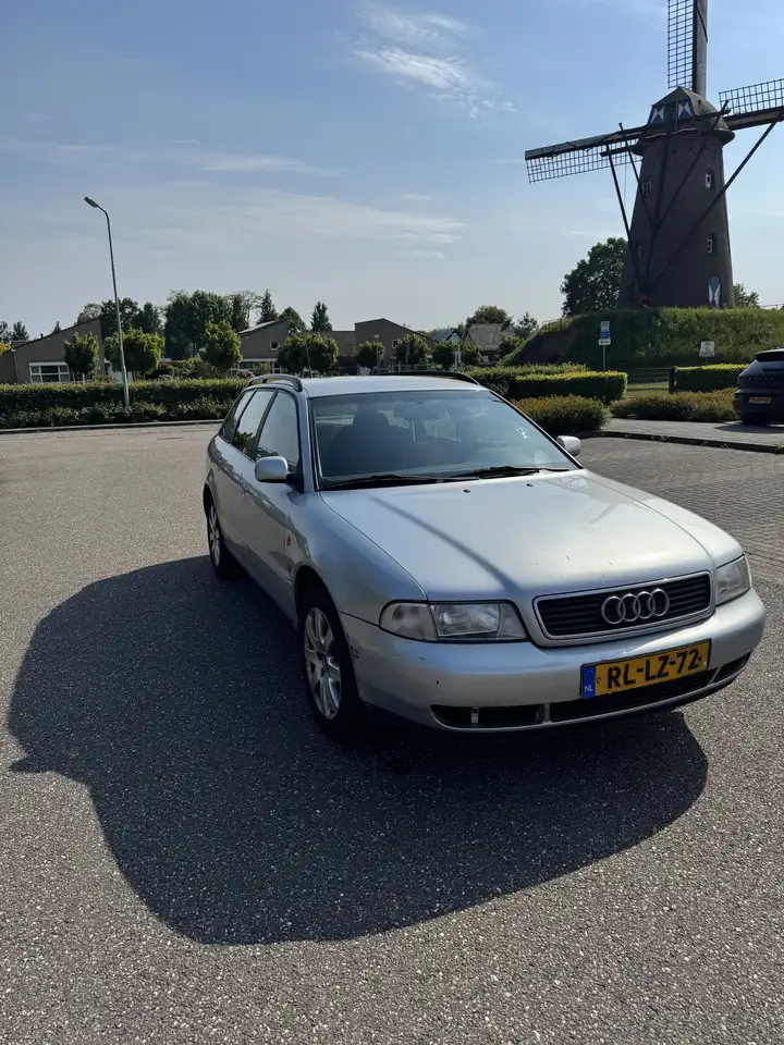Audi A4 Avant 1.8, foto 5