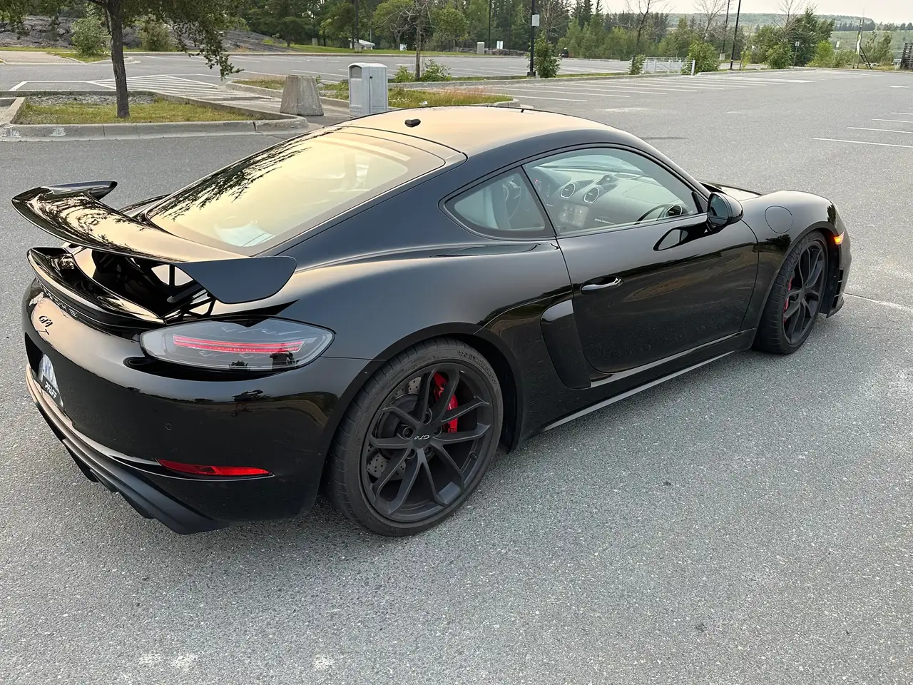Porsche 718 Cayman снимка Porsche 718 Cayman