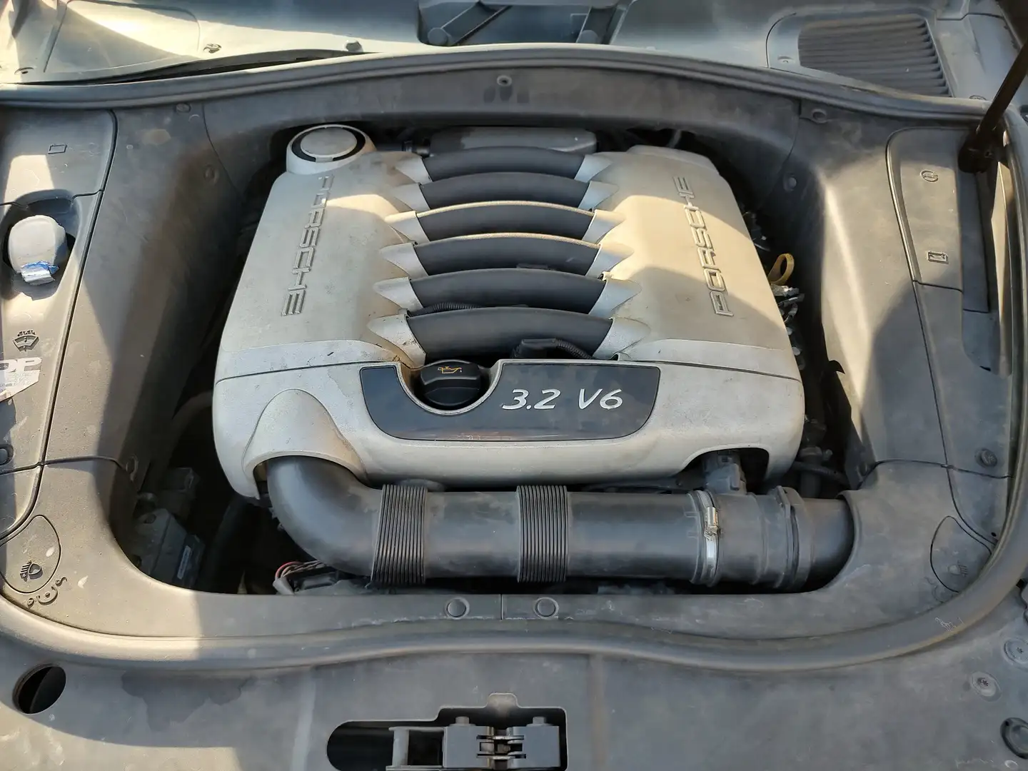 Porsche Cayenne Cayenne 2005 3.2 GPL Iscritta ASI Schwarz - 2