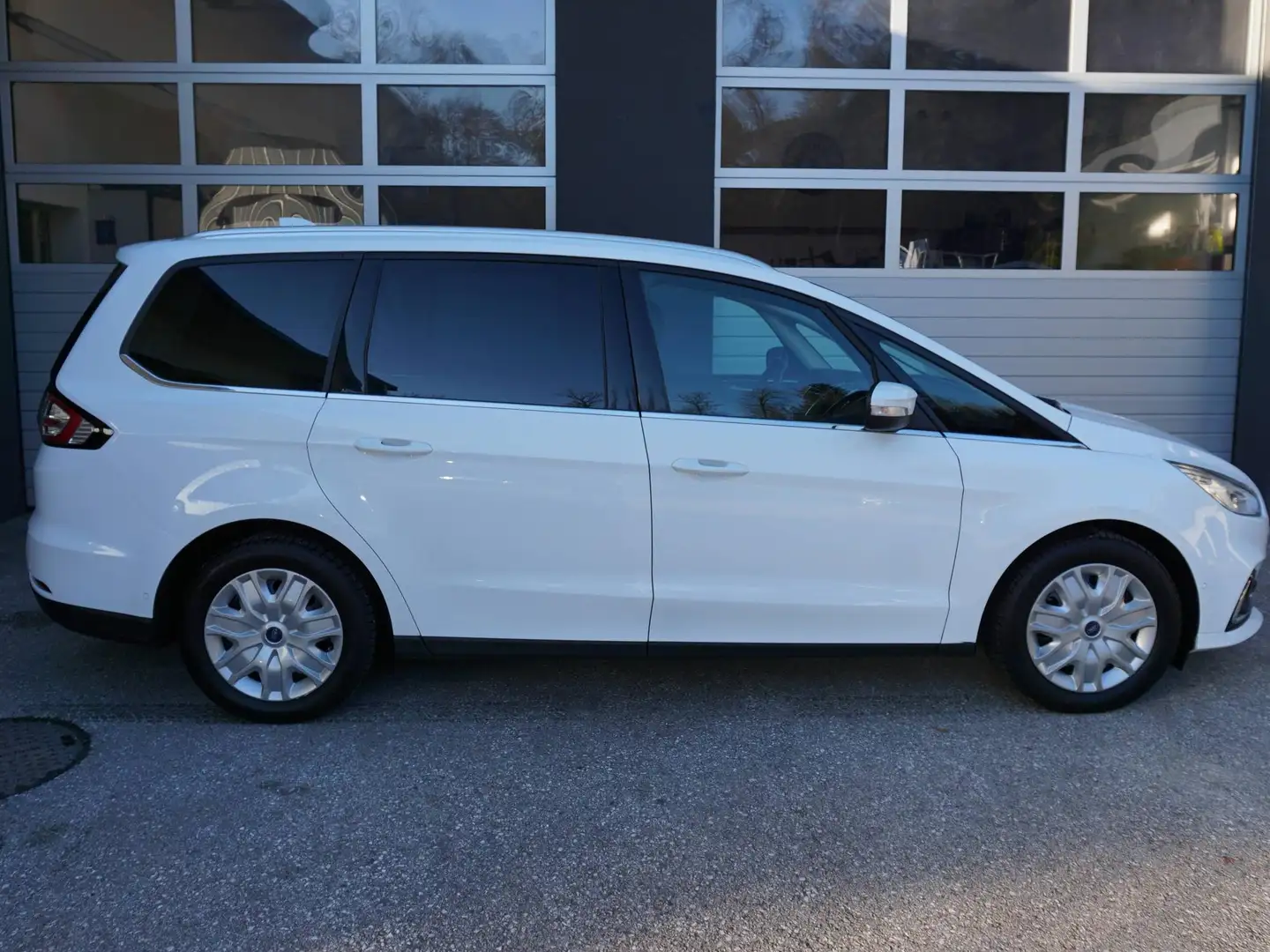 Ford Galaxy Titanium Weiß - 2