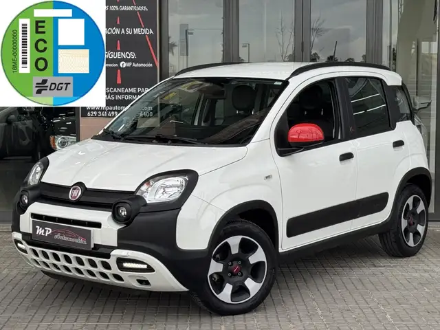 Fiat Panda 1.0 Gse City Cross Hybrid