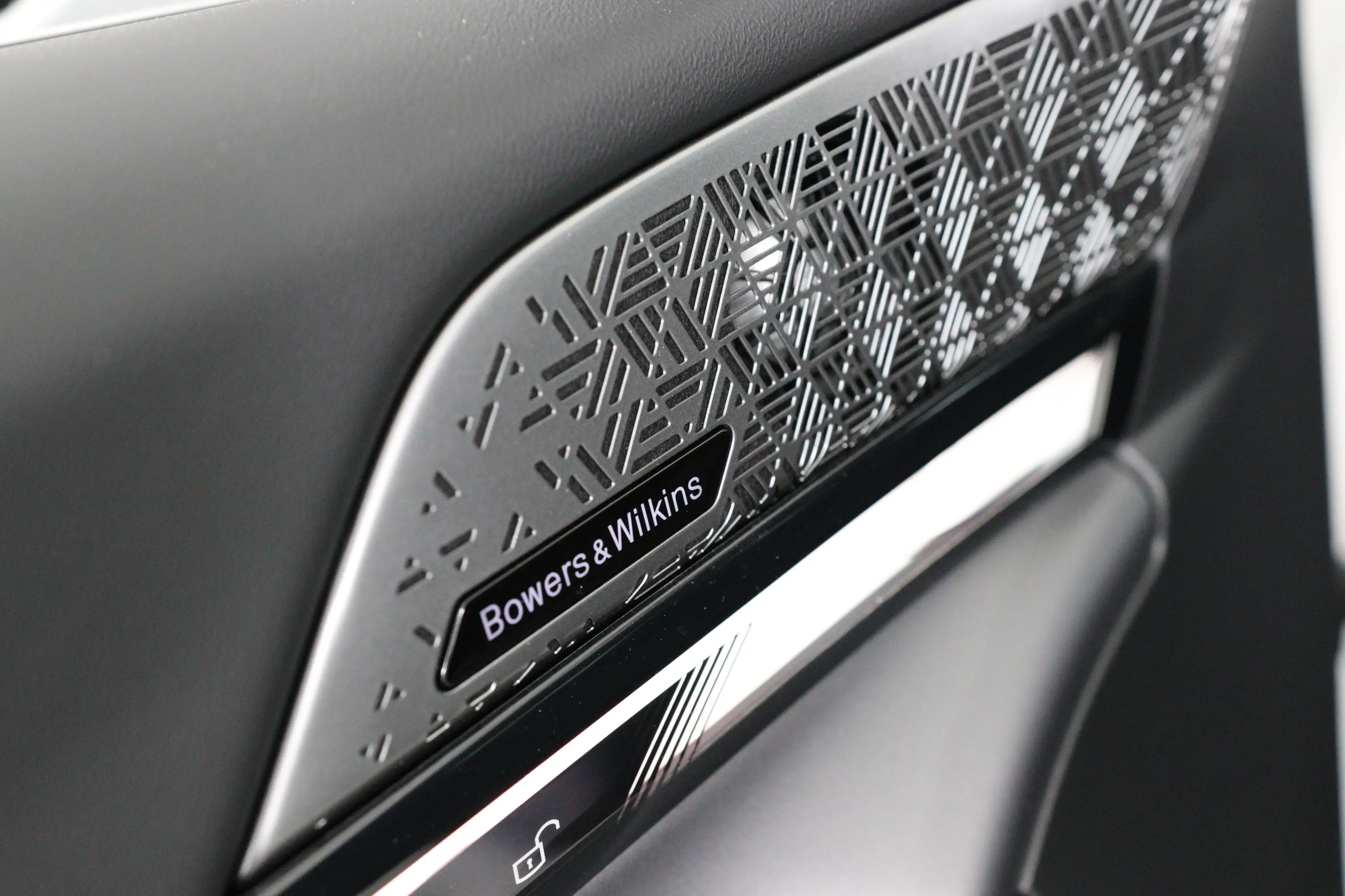 BMW i5 Touring eDrive40 84kWh | Bowers&Wilkins | SOH 95% — photo 8