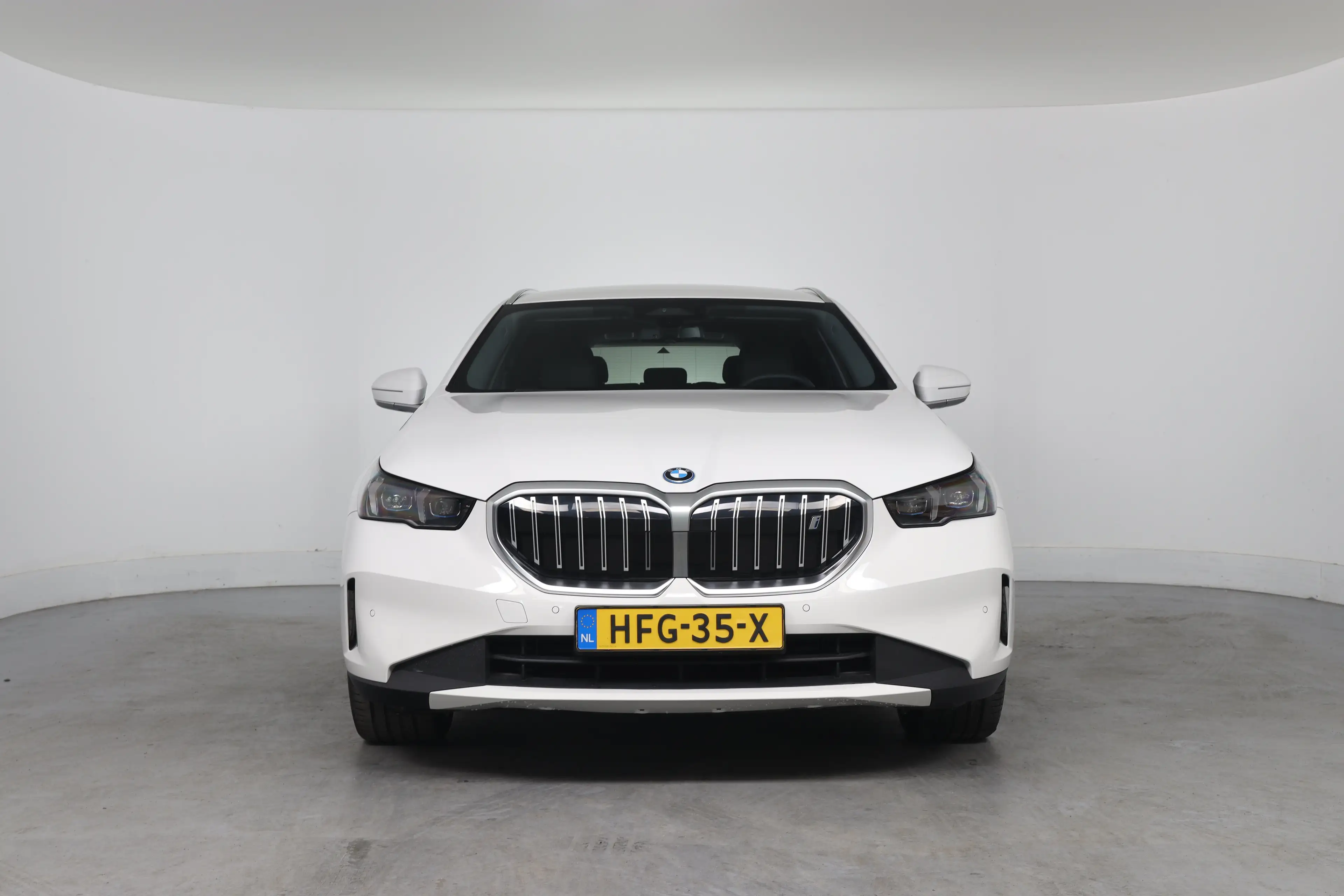 BMW i5 Touring eDrive40 84kWh | Bowers&Wilkins | SOH 95% — photo 10
