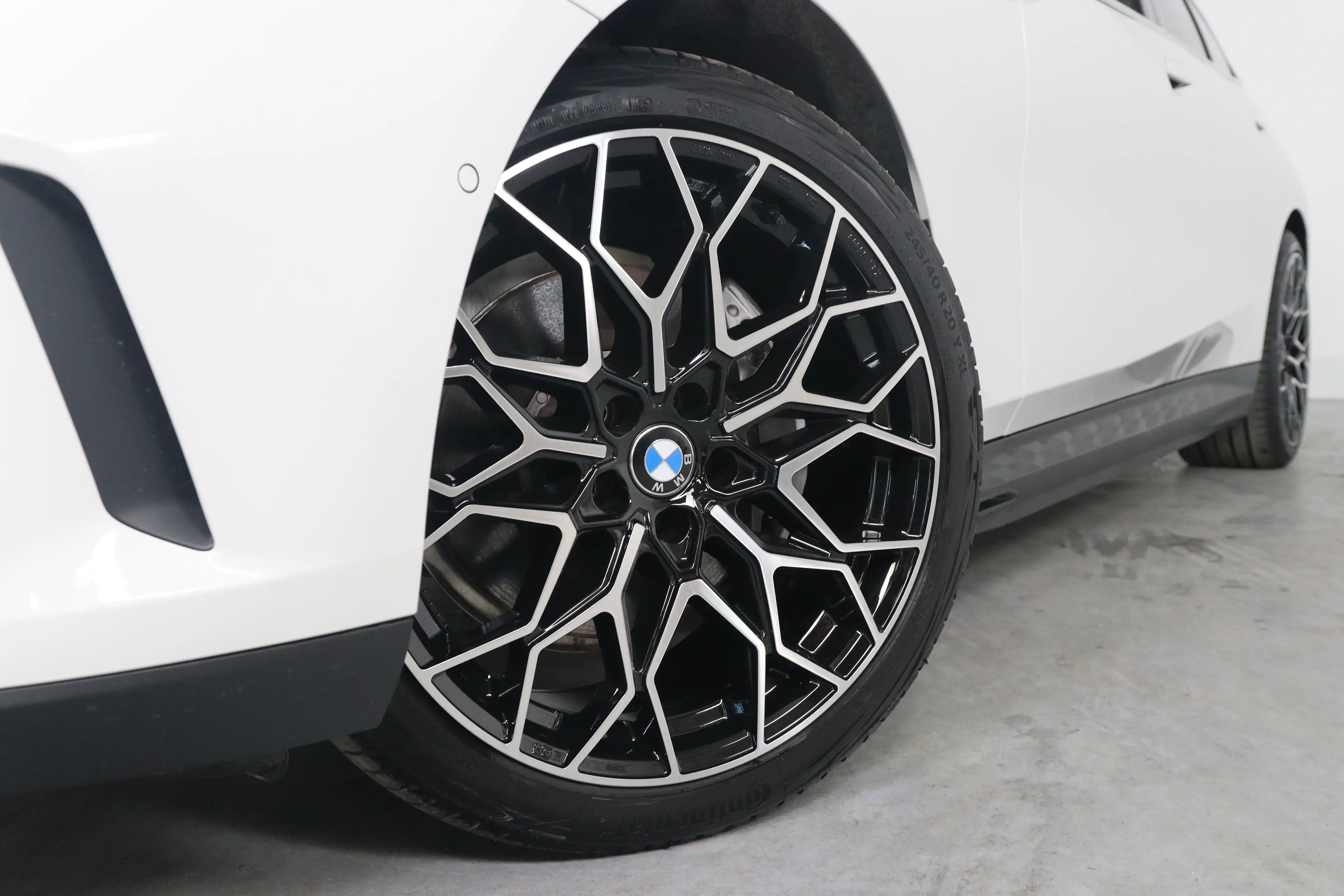 BMW i5 Touring eDrive40 84kWh | Bowers&Wilkins | SOH 95% — photo 9