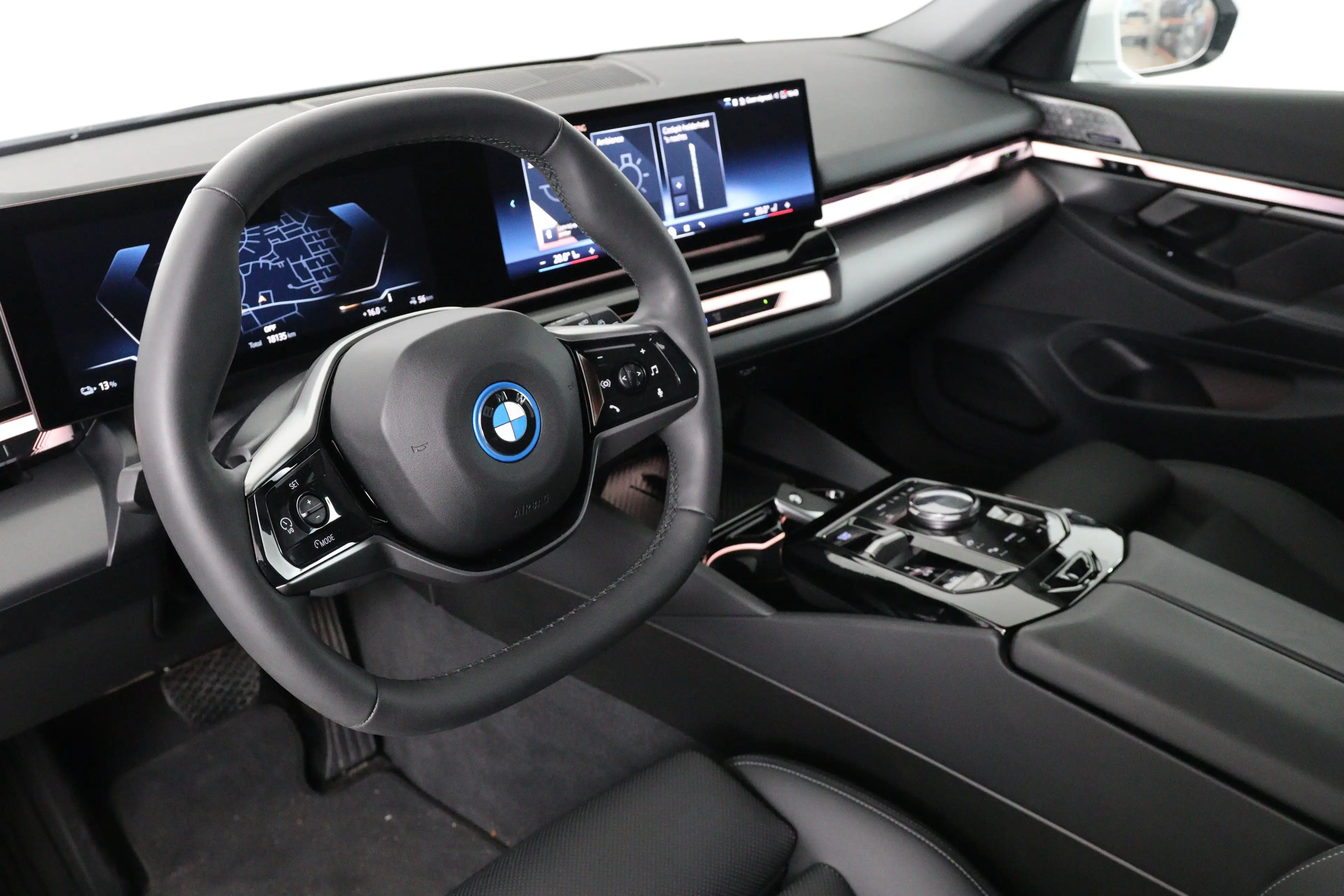 BMW i5 Touring eDrive40 84kWh | Bowers&Wilkins | SOH 95% — photo 6