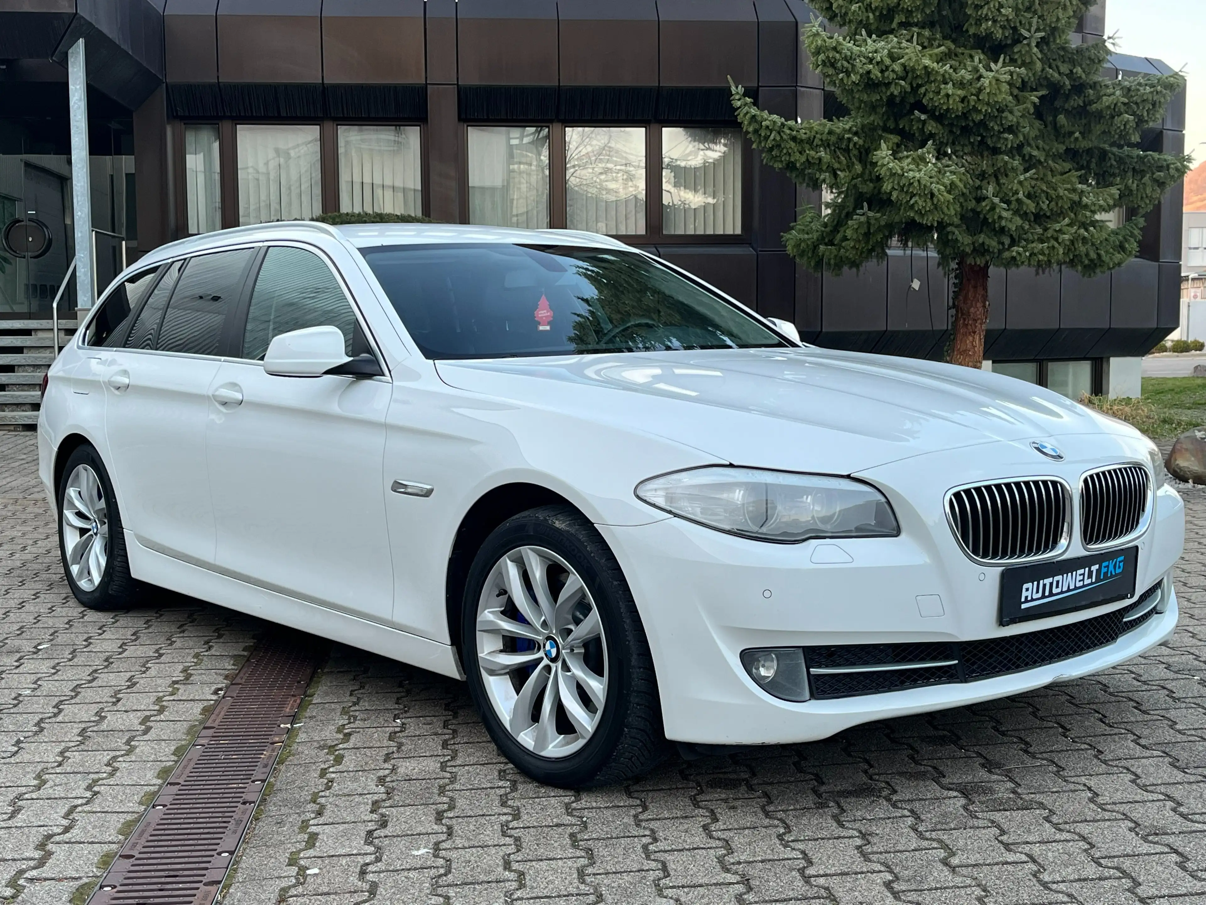 BMW 525 525 d xDrive |Tüv Neu
