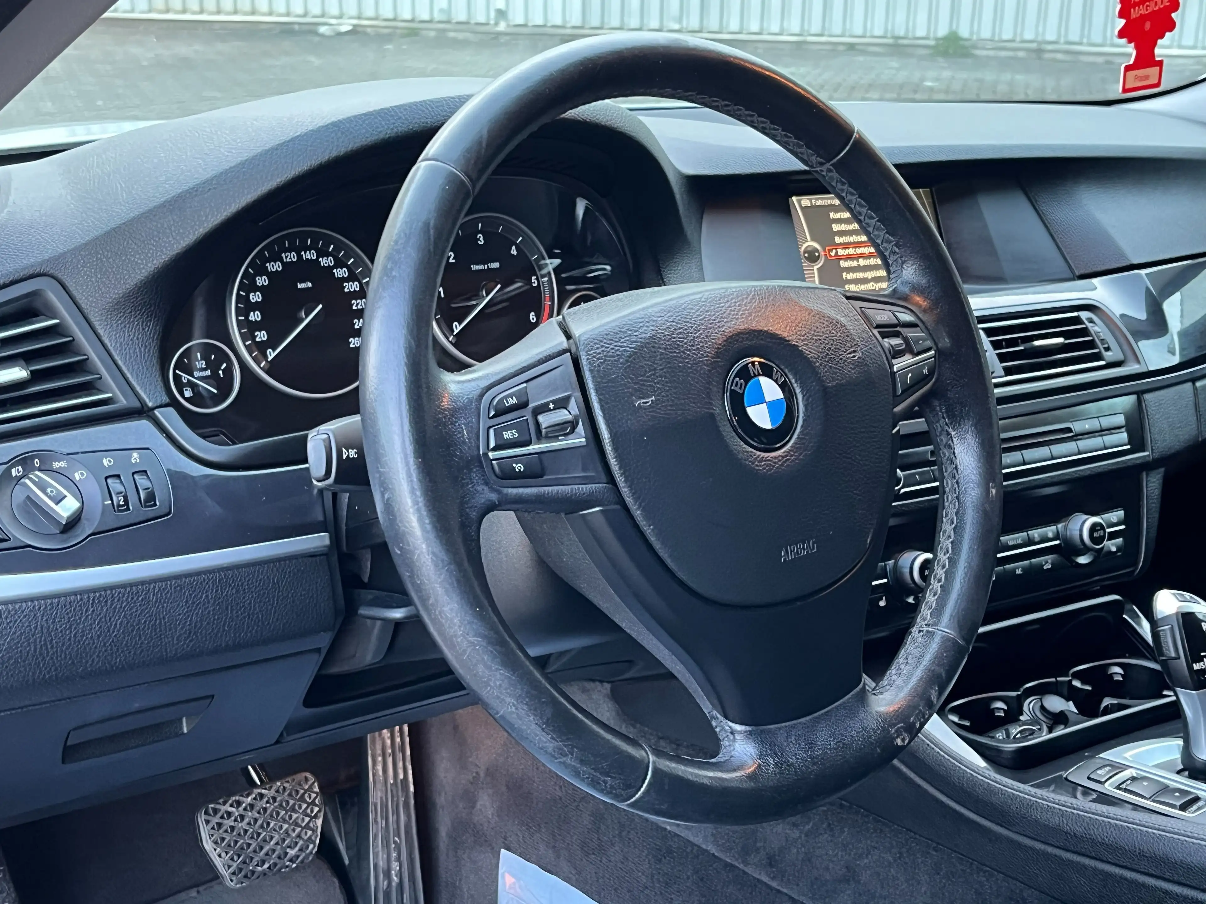 BMW 525 525 d xDrive |Tüv Neu — photo 8
