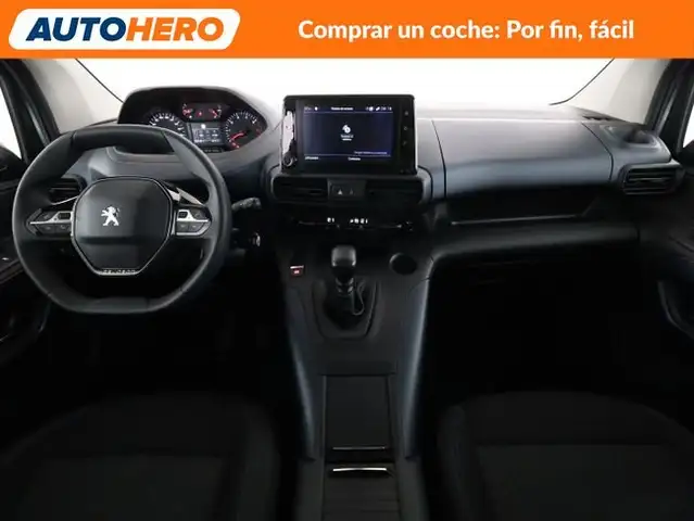 Peugeot Rifter view 13