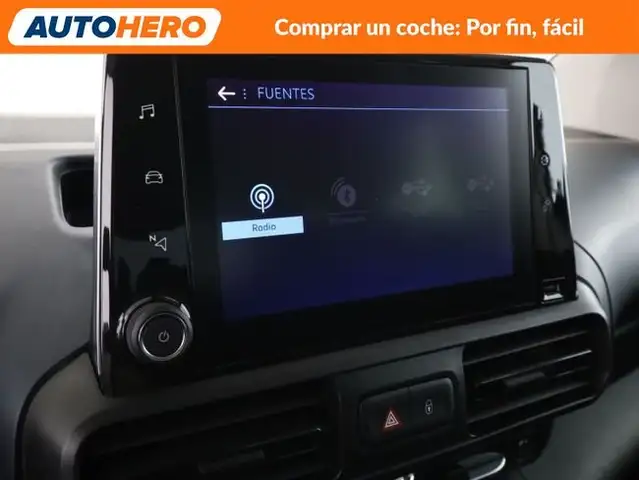 Peugeot Rifter view 22
