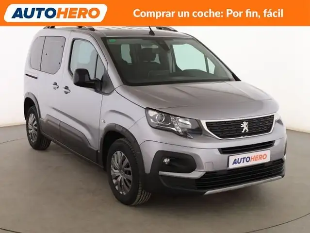 Peugeot Rifter view 8