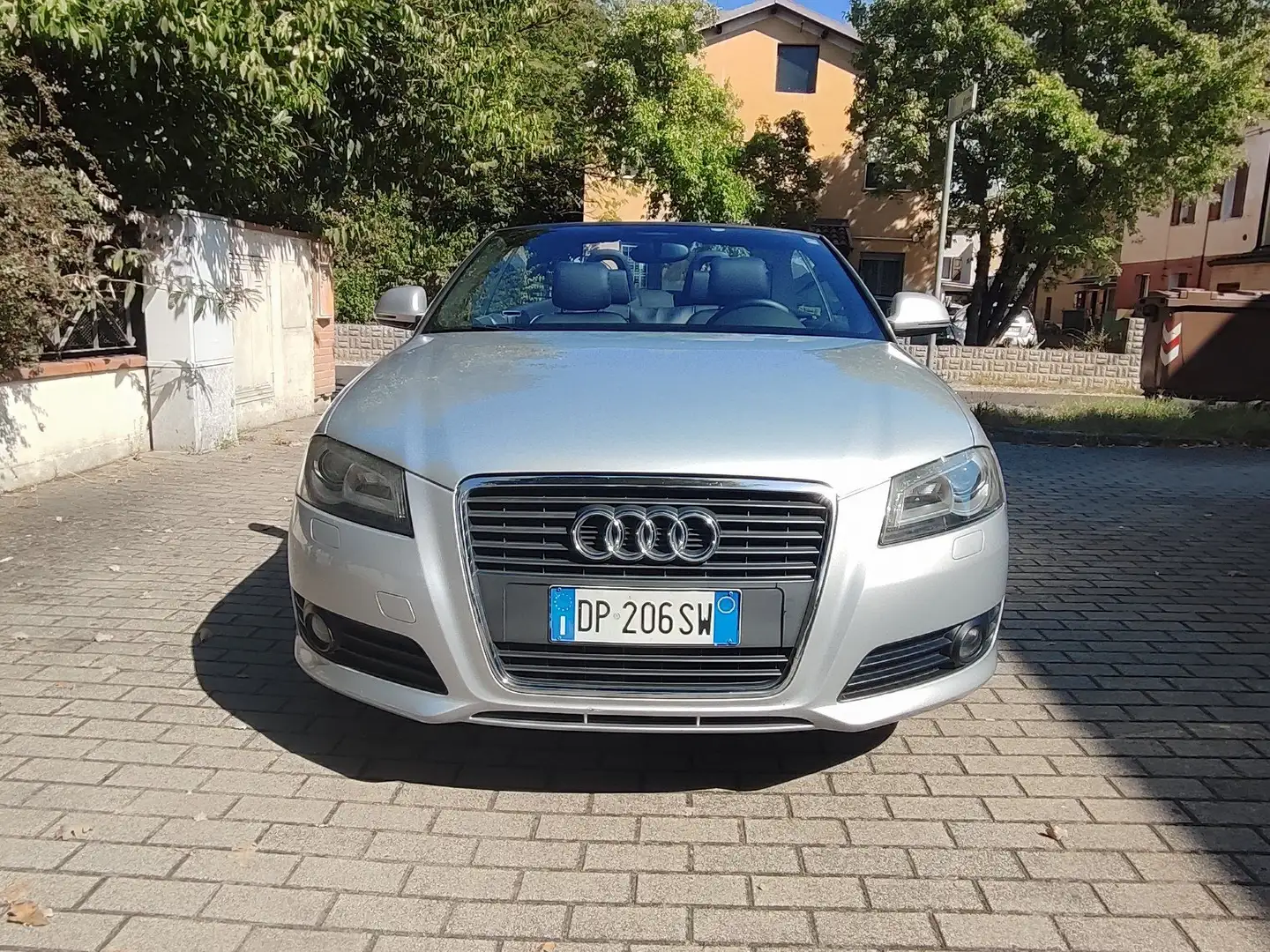 Audi A3 A3 II Cabriolet Cabrio 2.0 tfsi Ambition s-tronic Argento - 2