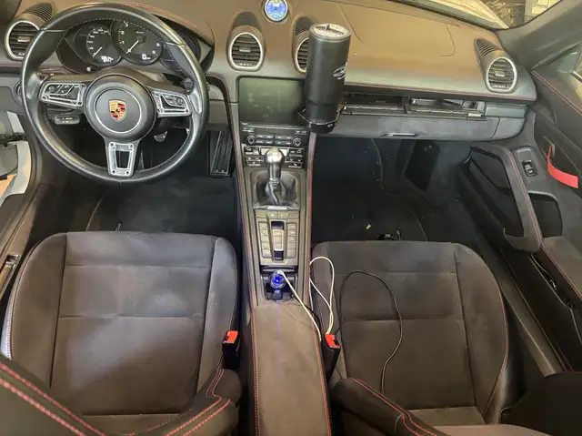 Porsche 718 Spyder 2020 — photo 7
