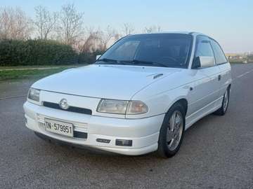 Astra 3p 2.0i GSI 3p cat.