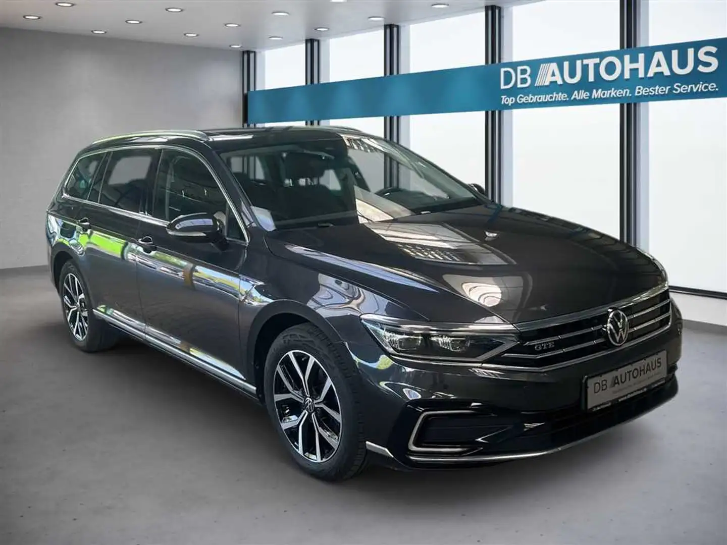 Volkswagen Passat Variant GTE 1.4 TSI DSG Grey - 2