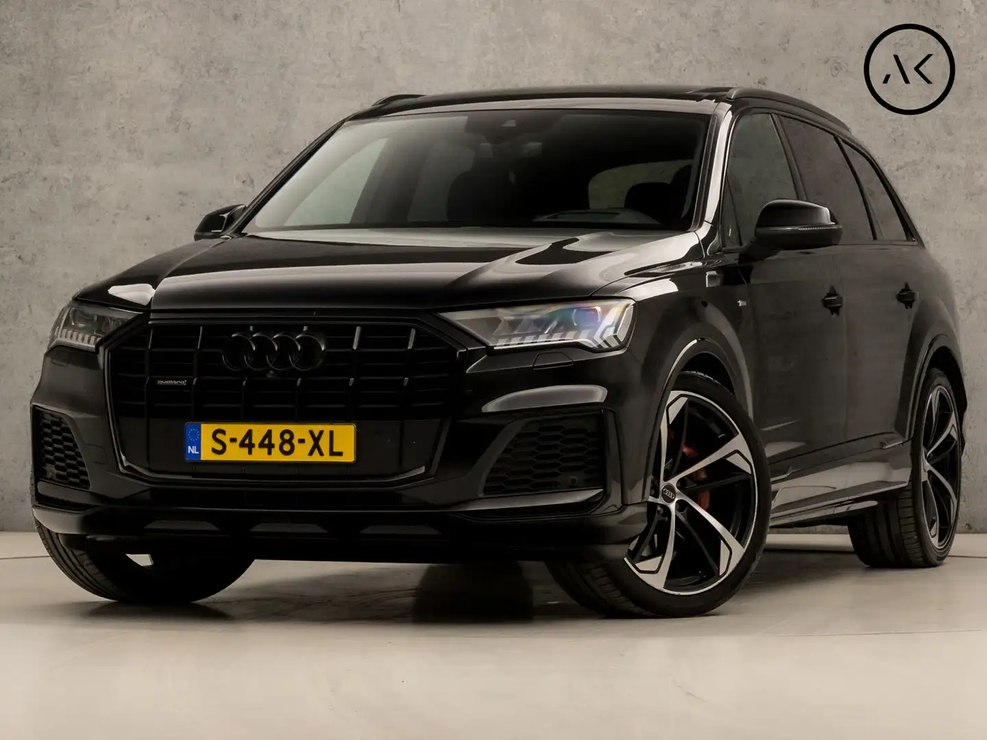 Audi Q7 55 TFSI quattro S-Line Sport 7 Persoons 340Pk Auto Black - 1