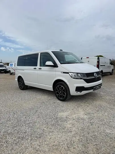 Volkswagen Transporter Kombi 2.0 TDI BMT 2021
