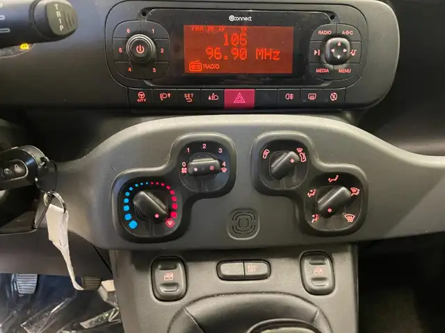 Fiat Panda view 9