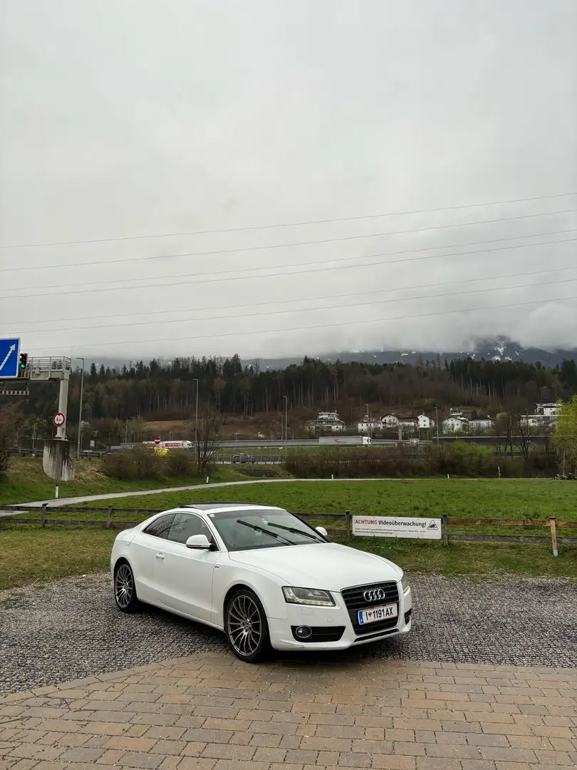 Audi A5 Coupé 2,7 TDI V6 DPF Weiß - 1