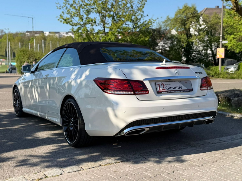 Mercedes-Benz E 400 AMG Cabrio / Navi / LED — photo 12