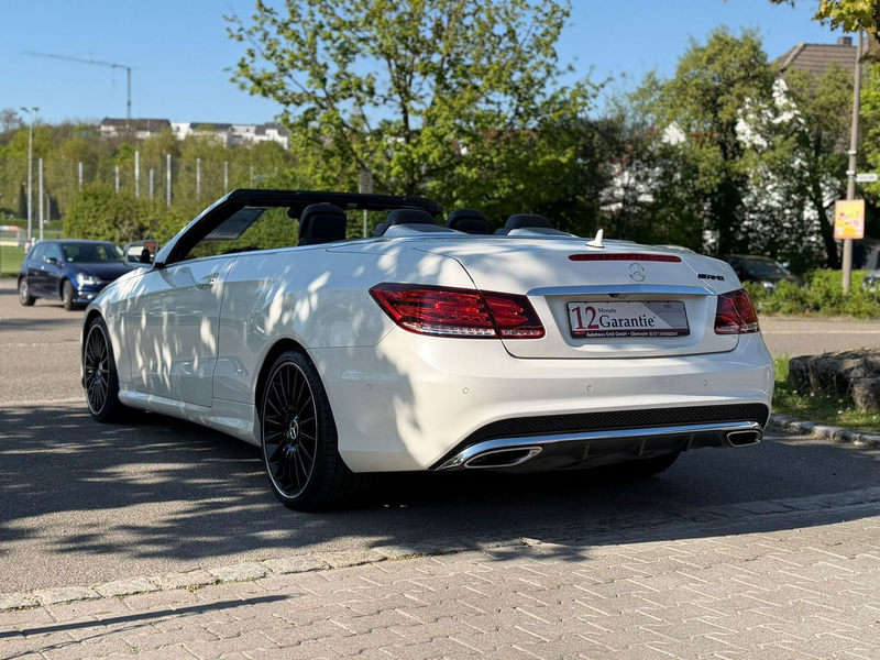 Mercedes-Benz E 400 AMG Cabrio / Navi / LED — photo 4