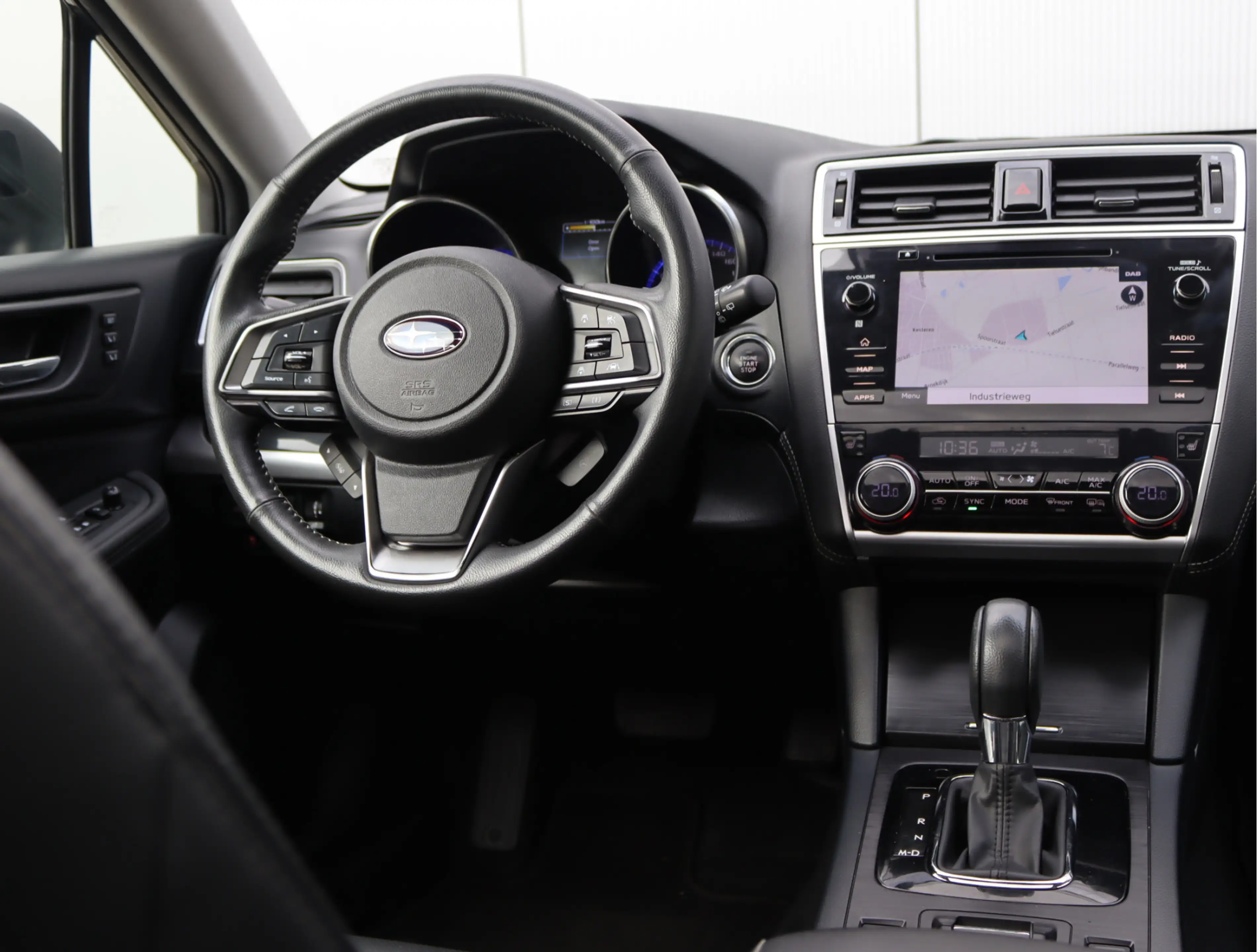 Subaru OUTBACK 2.5i Premium | Schuifdak | Trekhaak | Winterbanden — photo 23