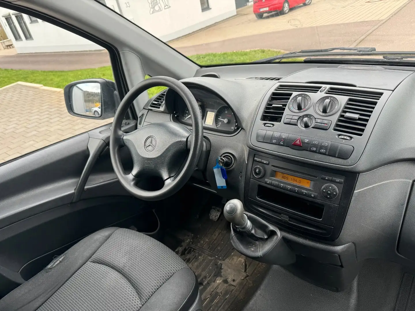 Mercedes-Benz Vito Kasten 113 CDI lang KLIMA/AHK/PDC/2-SITZER Weiß - 2