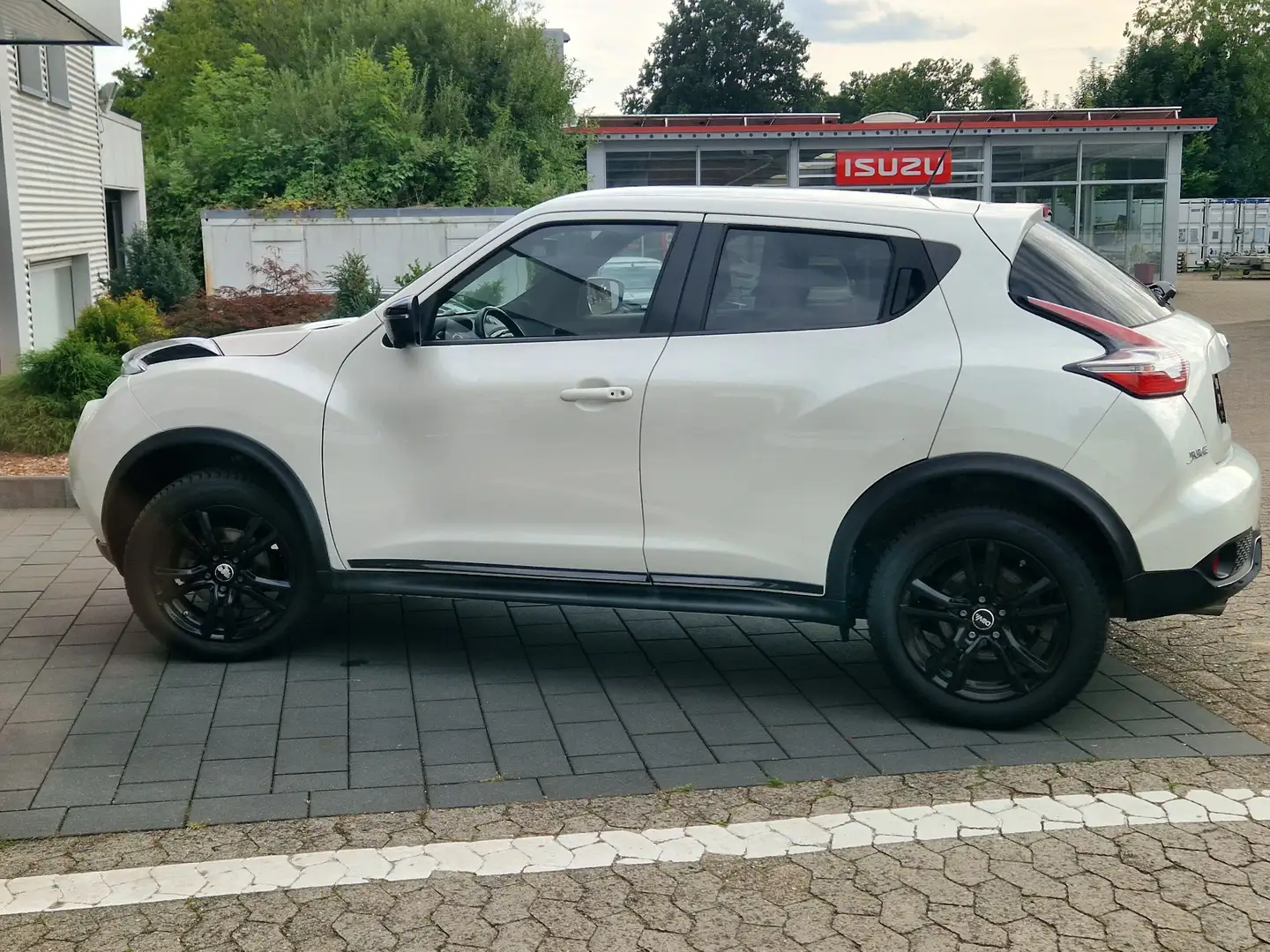 Nissan Juke 1.6 Tekna - 1