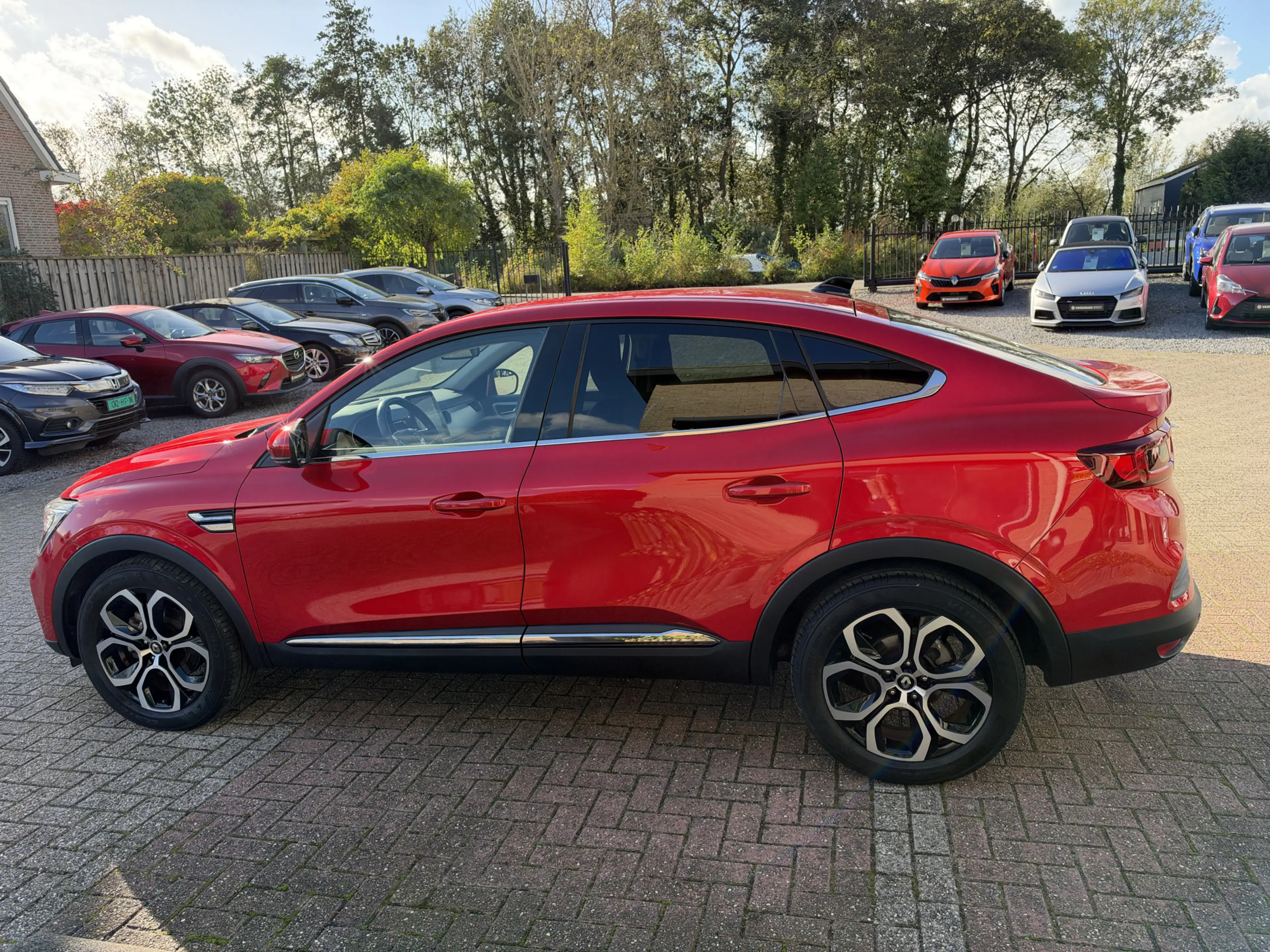 Renault Arkana 1.6 E-Tech Hybrid Automaat 145 Intens Full LED / C — photo 18