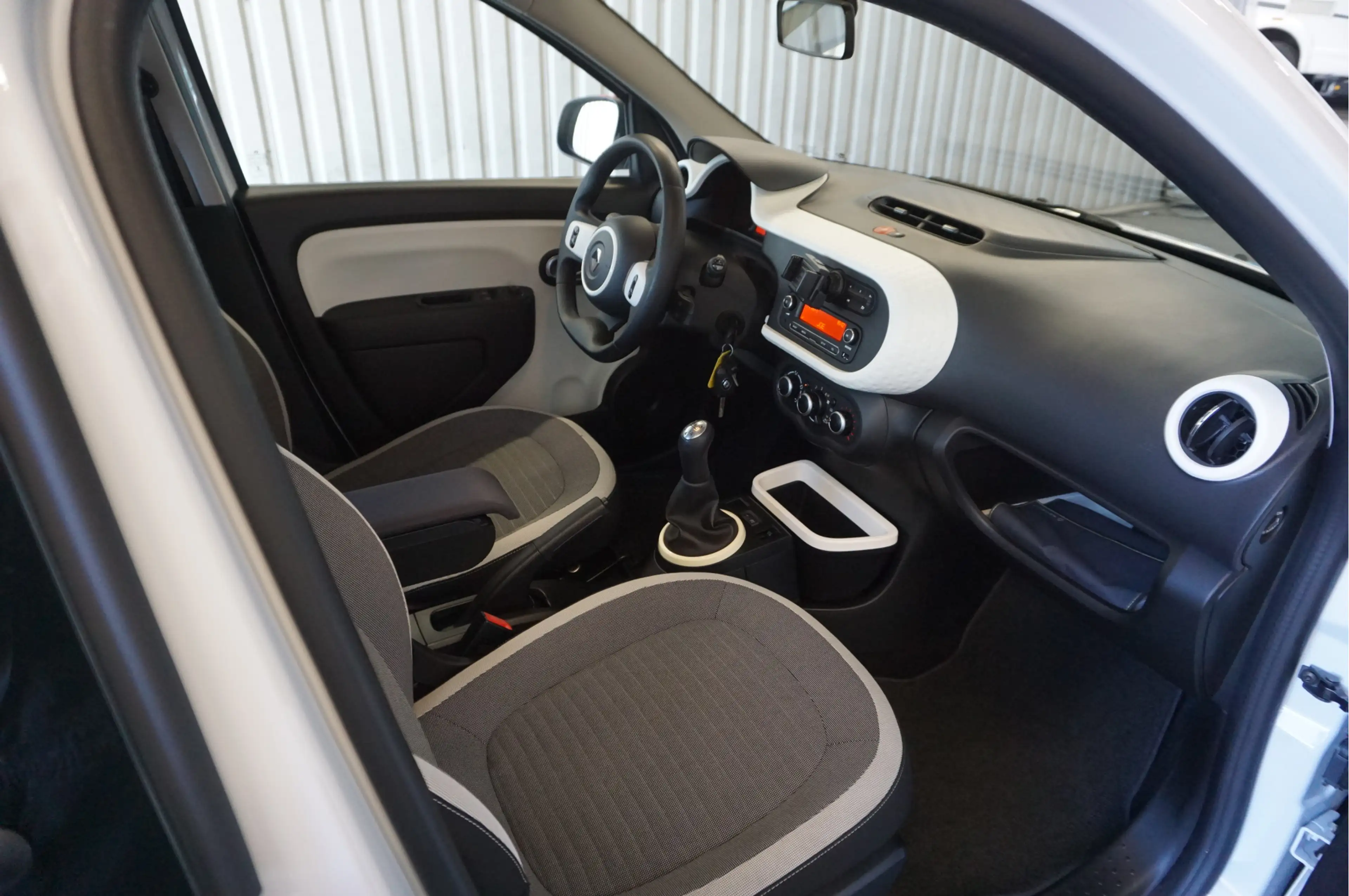 Renault Twingo 1.0 SCe Collection + Airco/ Trekhaak/ Garantie! — photo 12