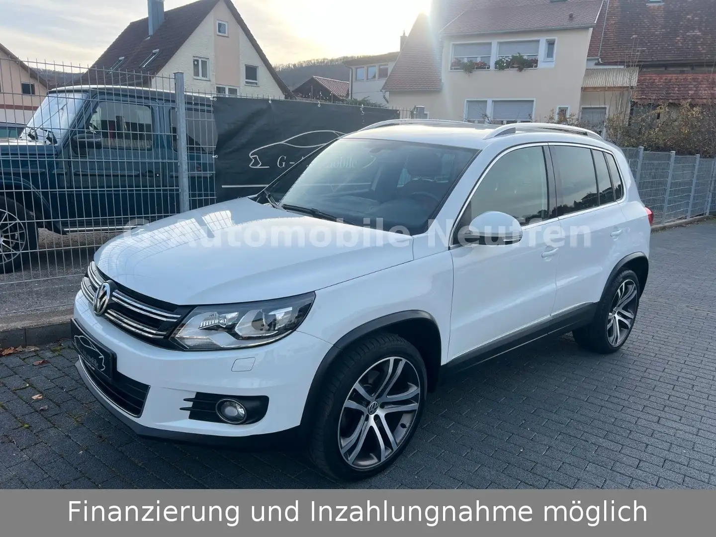 Volkswagen Tiguan Exclusive 4Motion*Navi*Xenon*Leder*CAM*19 Weiß - 1
