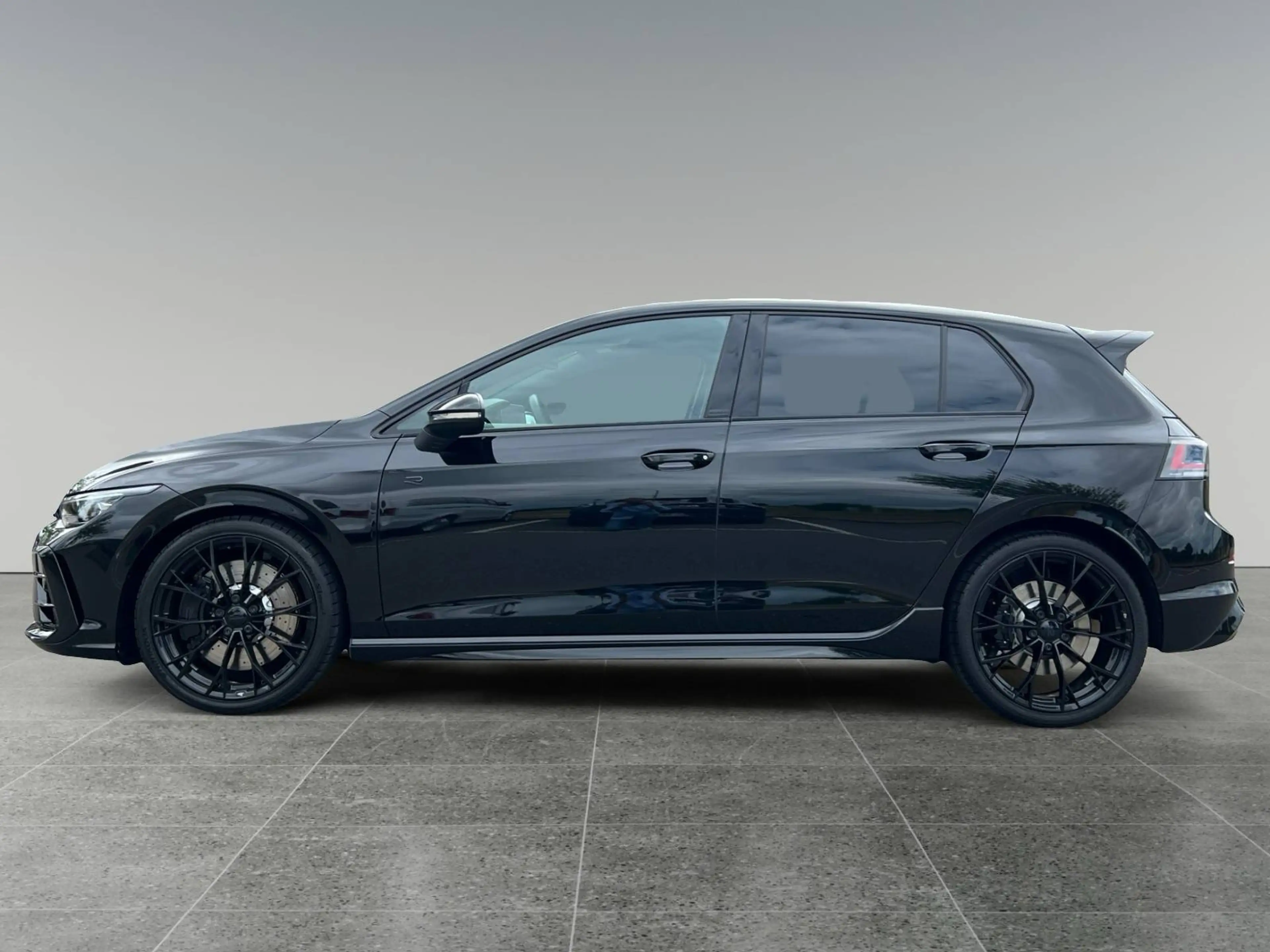 Volkswagen Golf R 8.5 FACELIFT-BLACK EDITION-AKRAPOVIC-333CV-GARANTIE 24 MOIS — photo 3