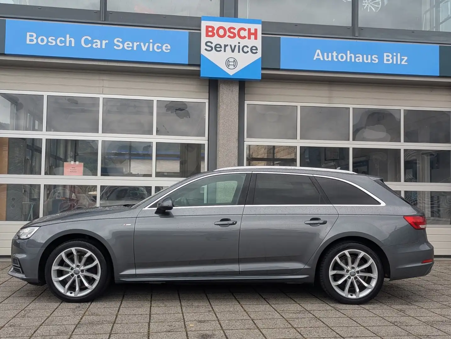 Audi A4 Avant sport*S-Line*Navi*18"*PDC* Grau - 2