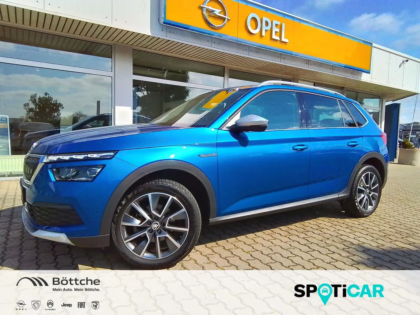 Skoda Kamiq Scoutline 1.0 TSI Blau - 1