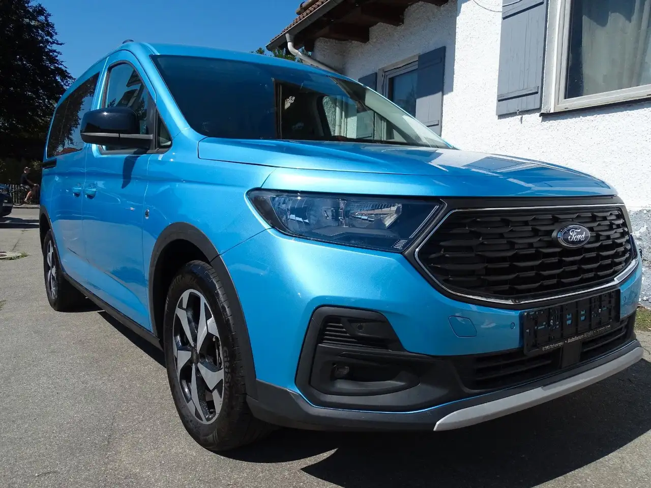 Ford Grand Tourneo