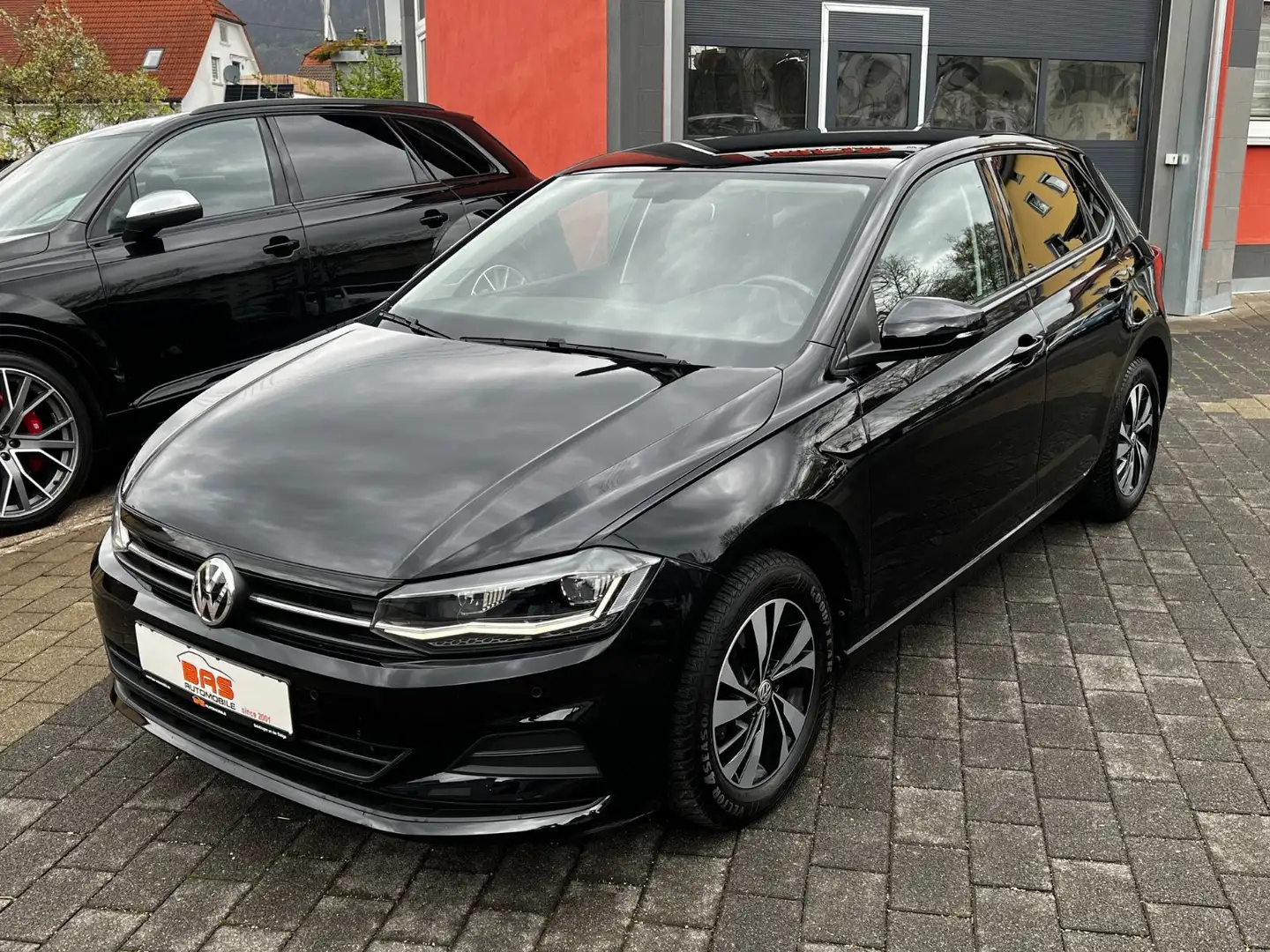 Volkswagen Polo VI 1.0 TSI*DSG*NAVI*LED*ACC*KAMERA* Schwarz - 1