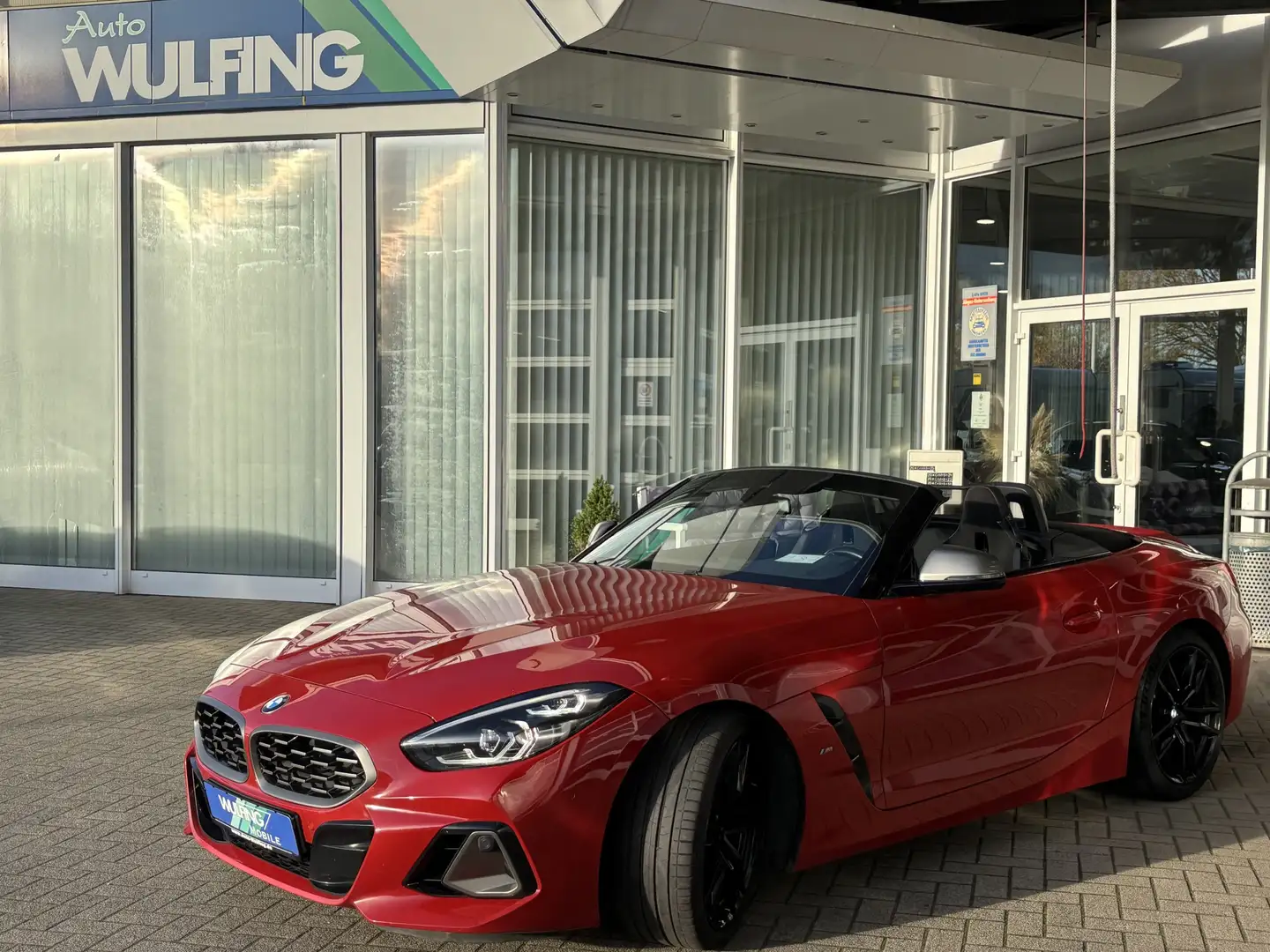 BMW Z4 M 40 i 19Zoll LED Navi Kamera Leder Ambiente Rojo - 1