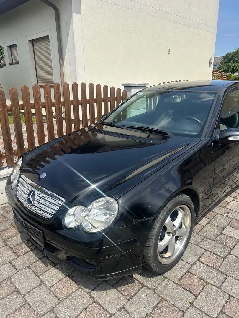 Mercedes-Benz C 200 C 200 Coupé CDI Schwarz - 1