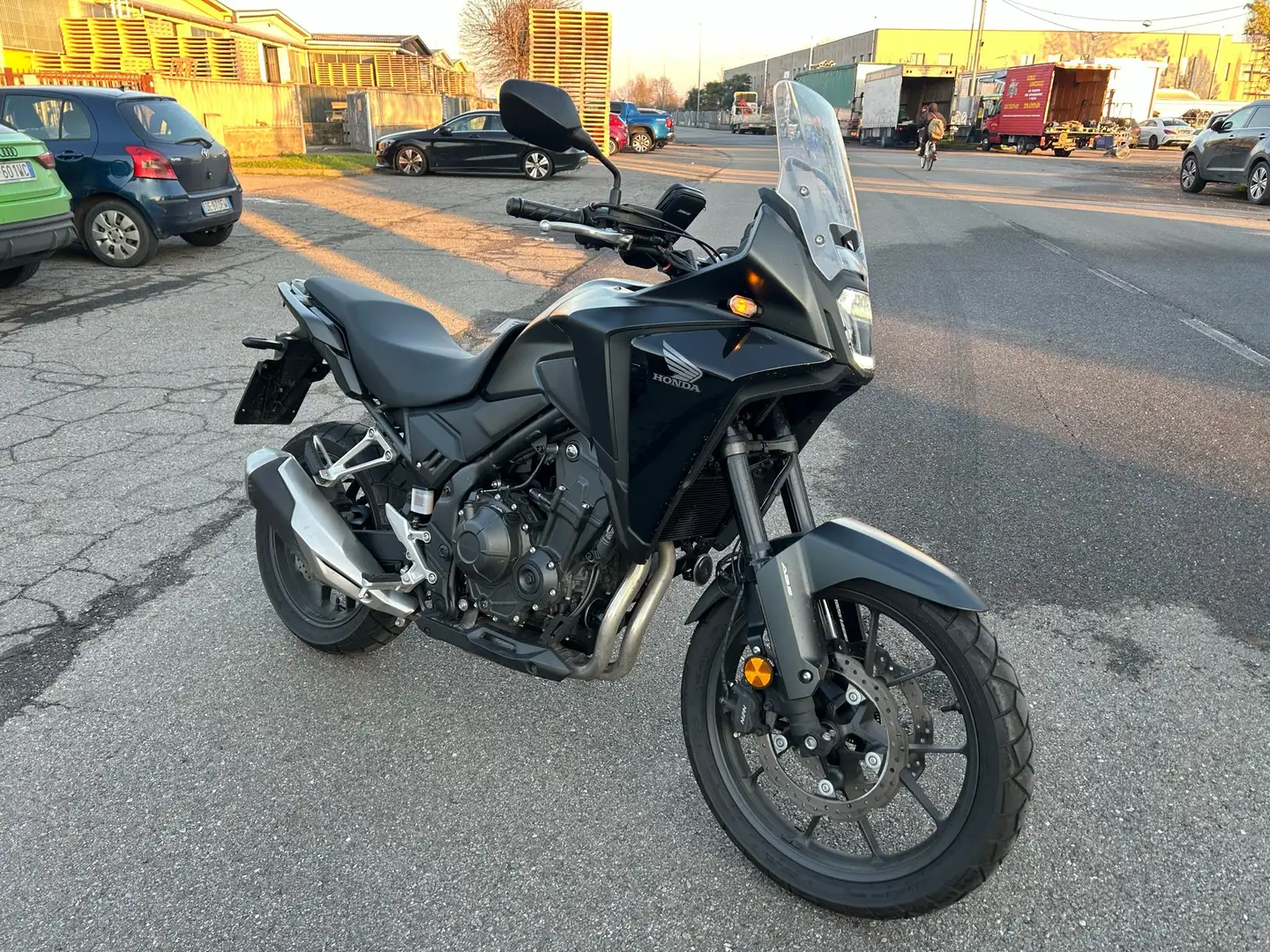 Honda NX 500 2024 - 1