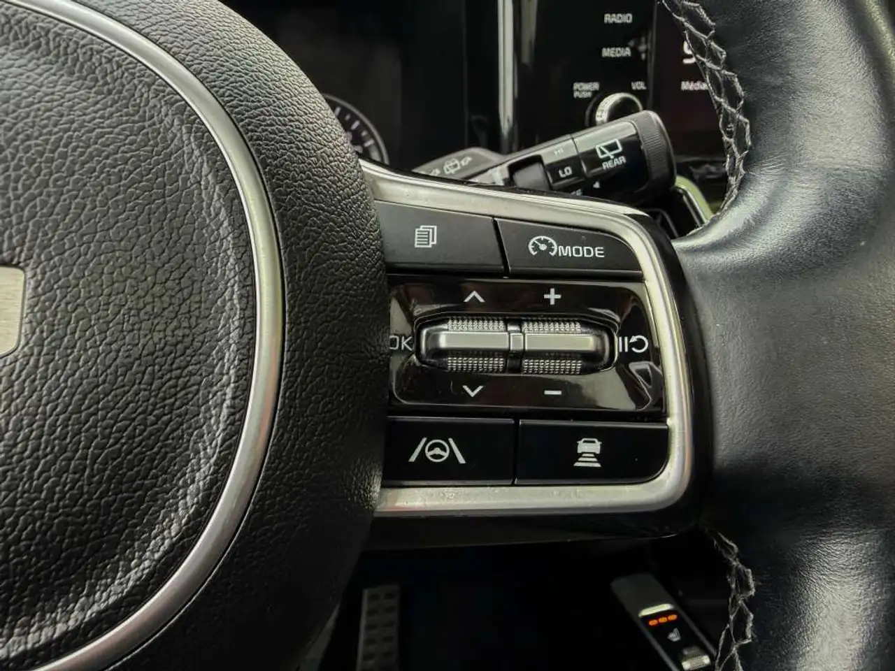 Kia Sorento photo Kia Sorento