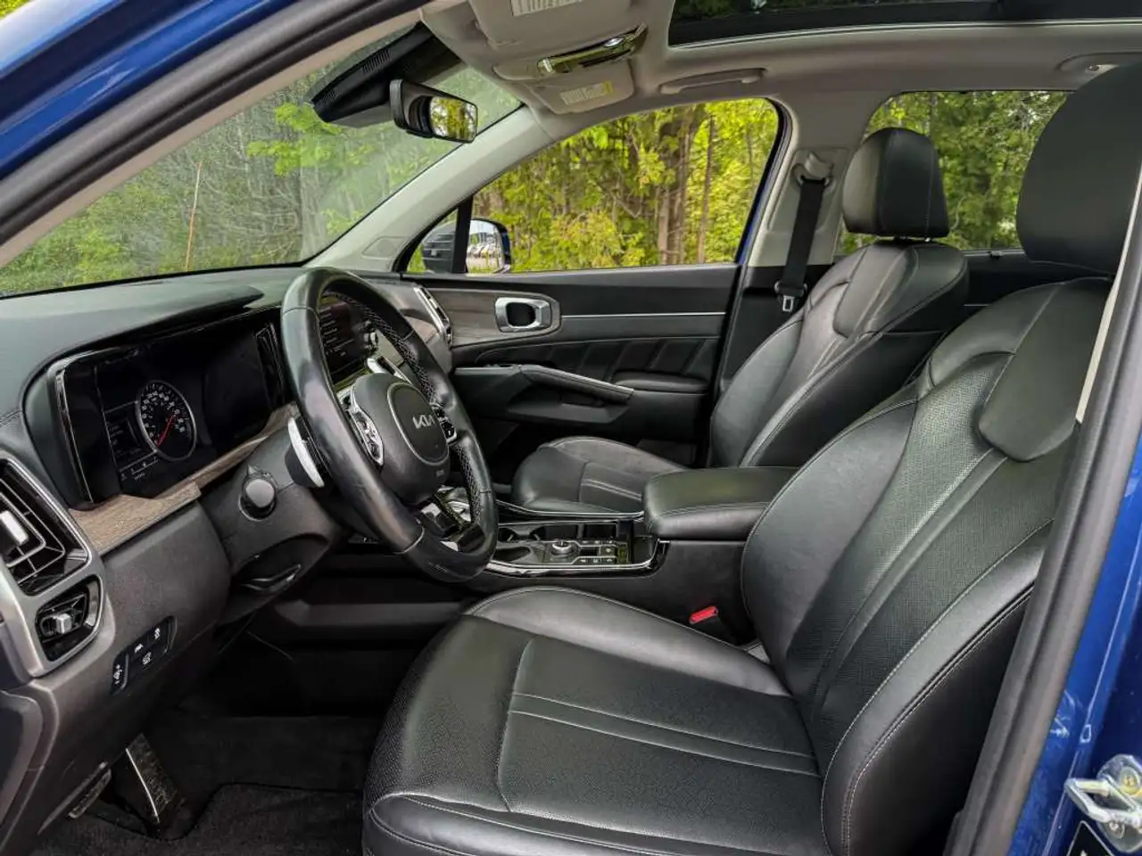 Kia Sorento photo Kia Sorento