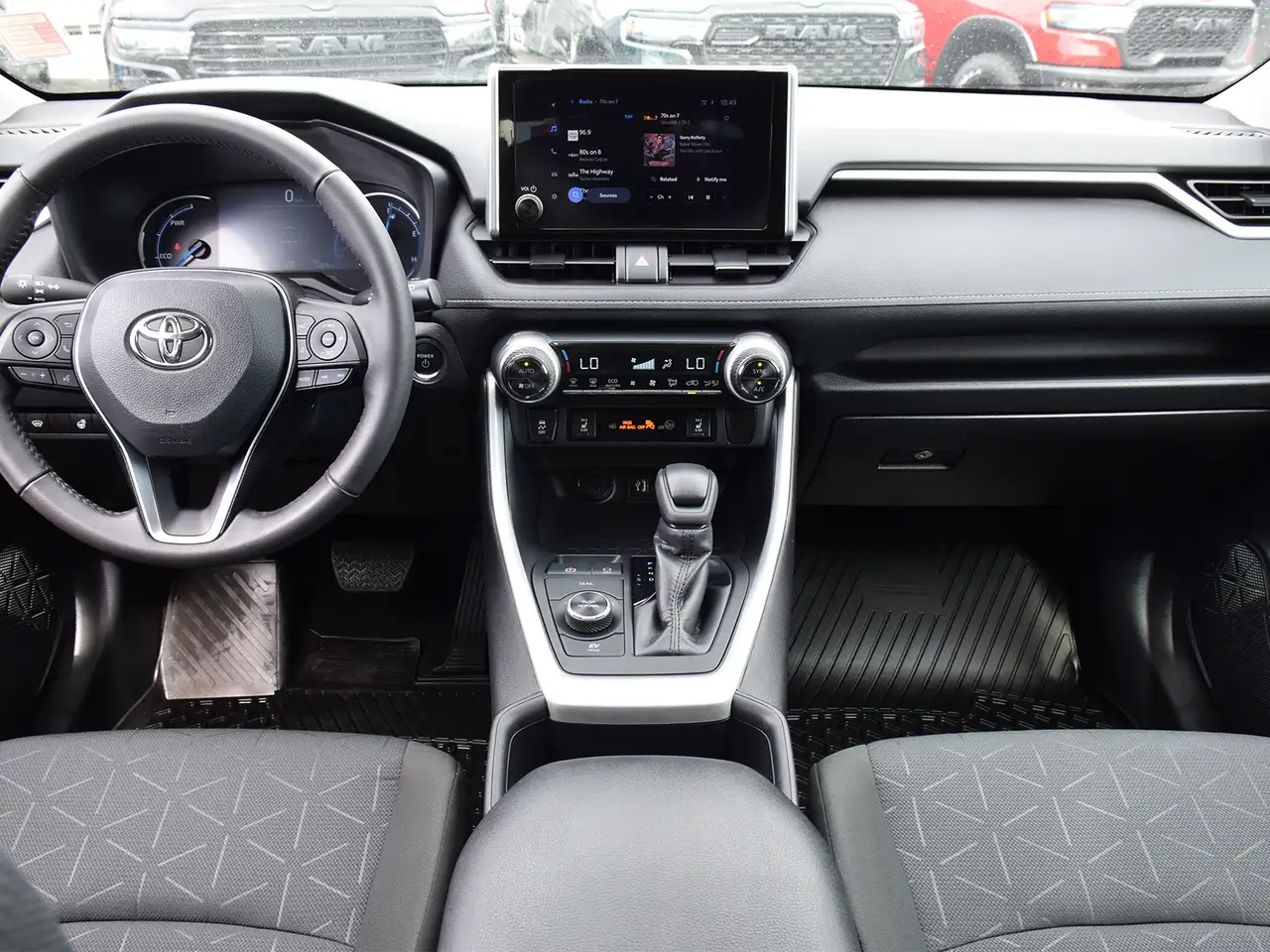Toyota RAV 4 photo Toyota RAV 4
