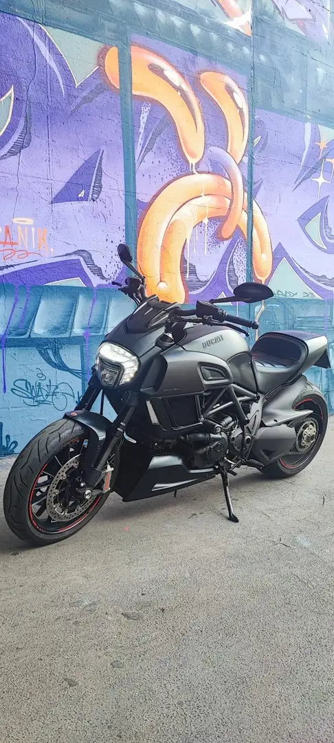 Ducati Diavel Carbon Negro - 2