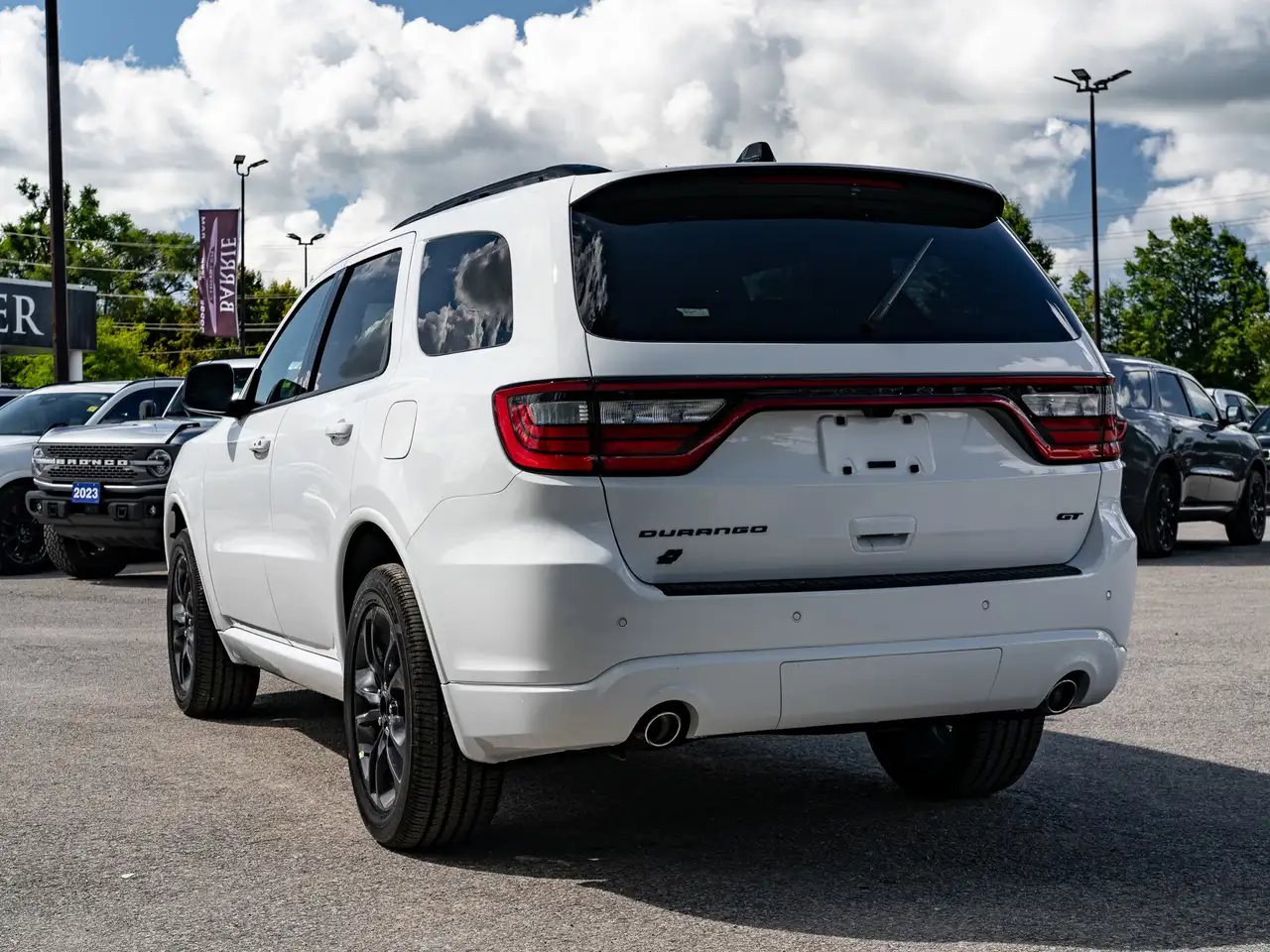 Dodge Durango снимка Dodge Durango