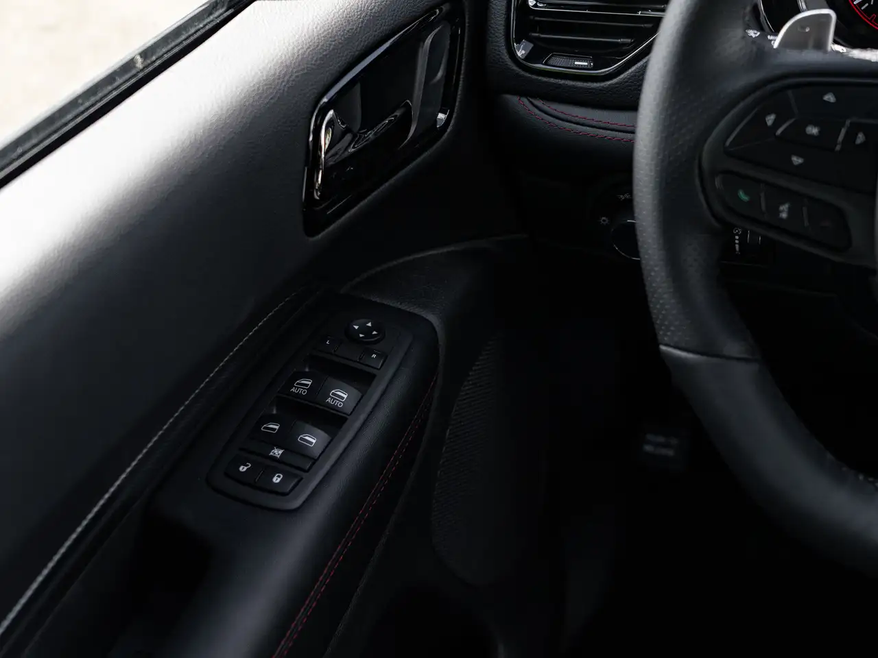 Dodge Durango снимка Dodge Durango