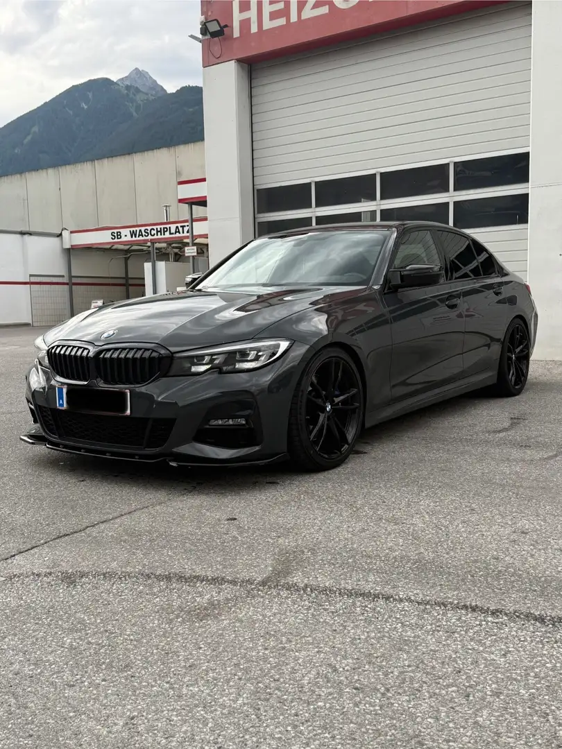 BMW 330 330i M-Paket Grau - 1