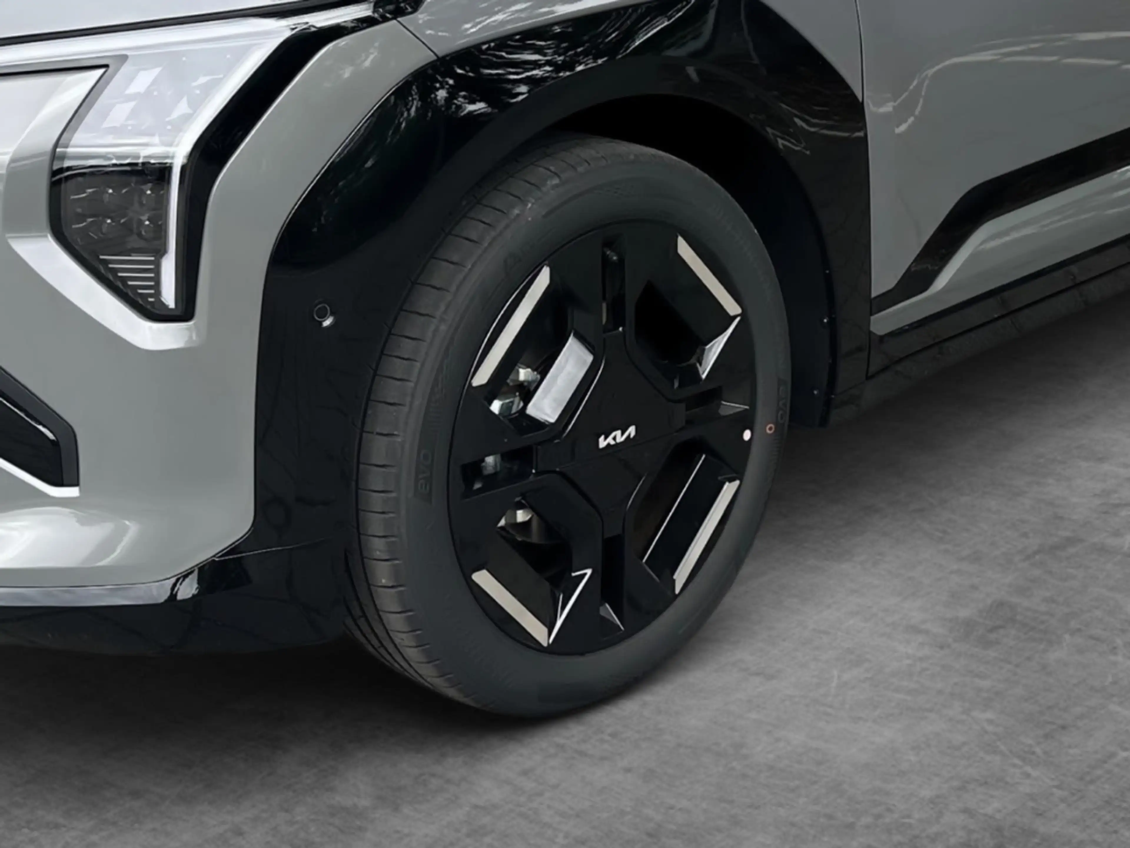 Kia EV3 81,4 kWh GT-line DRIVEWISE-PARK-PRO AHK — photo 11