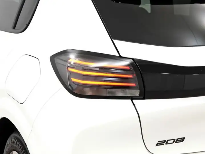 Peugeot 208 2025, foto 37