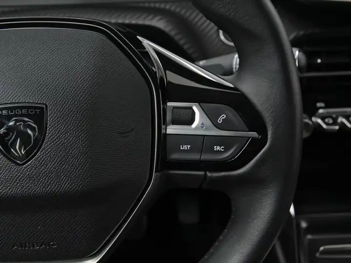 Peugeot 208 2025, foto 20